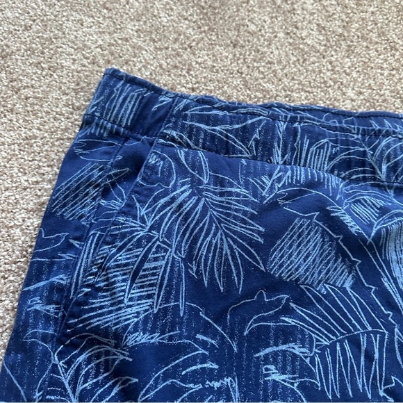 True Nation by DXL Navy Blue Tropical Palms Drawstring Shorts Men’s Size 54 - Picture 5 of 16